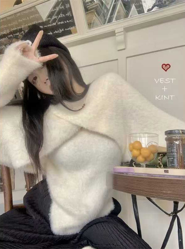 クロップド丈クロストップス×キャミソールシャギーニットアンサンブル