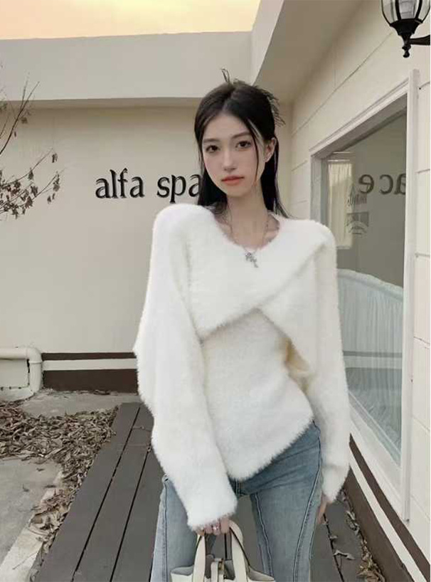 クロップド丈クロストップス×キャミソールシャギーニットアンサンブル