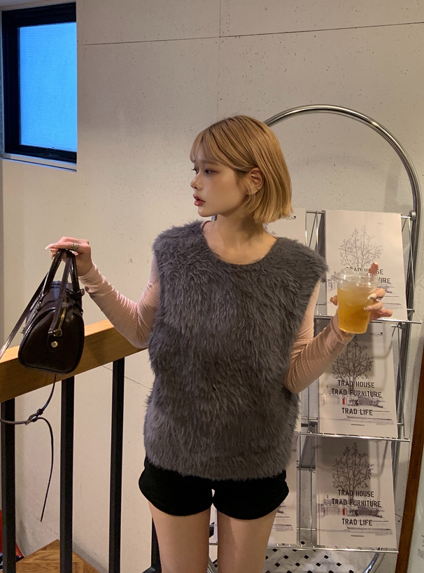 Vネックフェザーショート丈ニットベスト[ab166f] | レディース