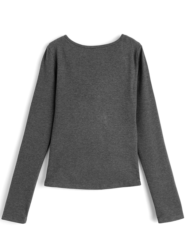 フロントリボンデザイントップス