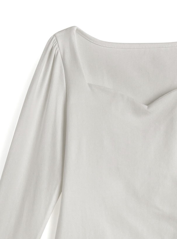 ハートネックフレアスリーブトップス