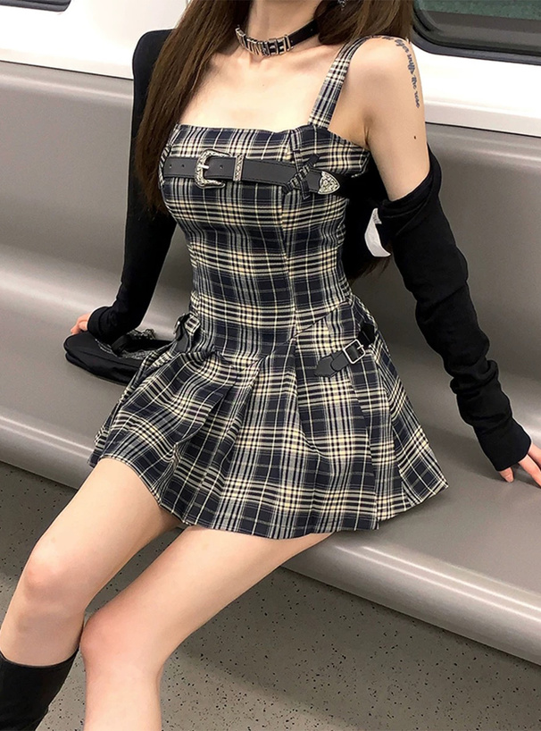 ルミニョン　レイヤードチェックベルトドレス　グレー チェック柄ベルトミニワンピース×ショートパンツセットアップ[ac2597