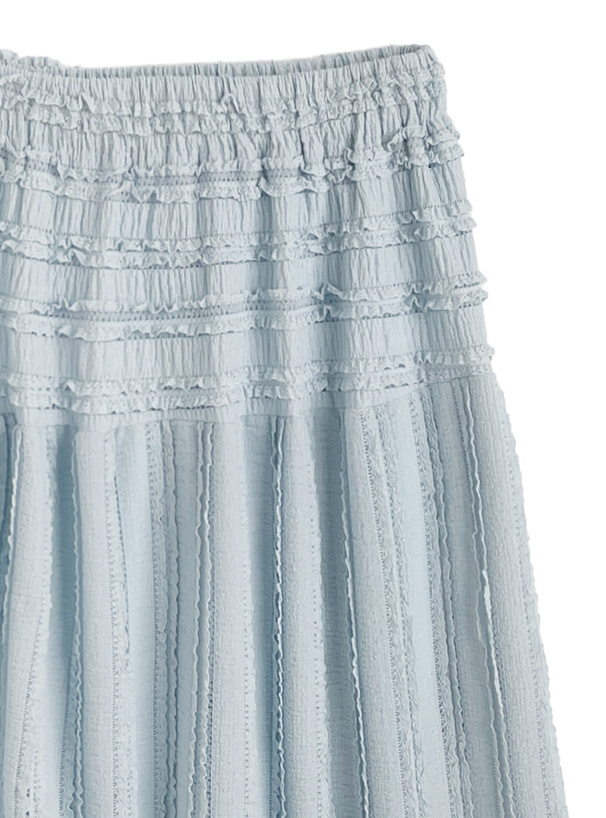 カップ付きフリルトップス×ロングスカートセットアップ