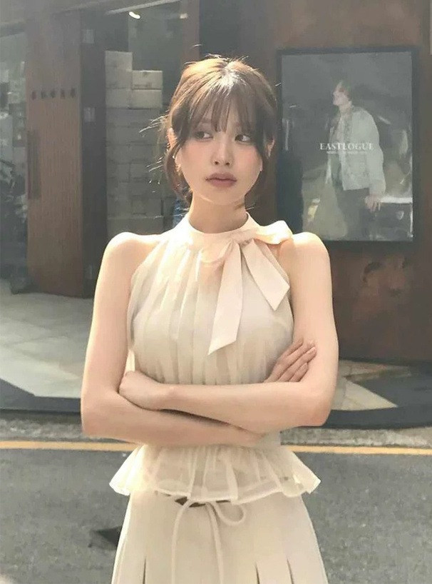 リボンアメスリシアートップス