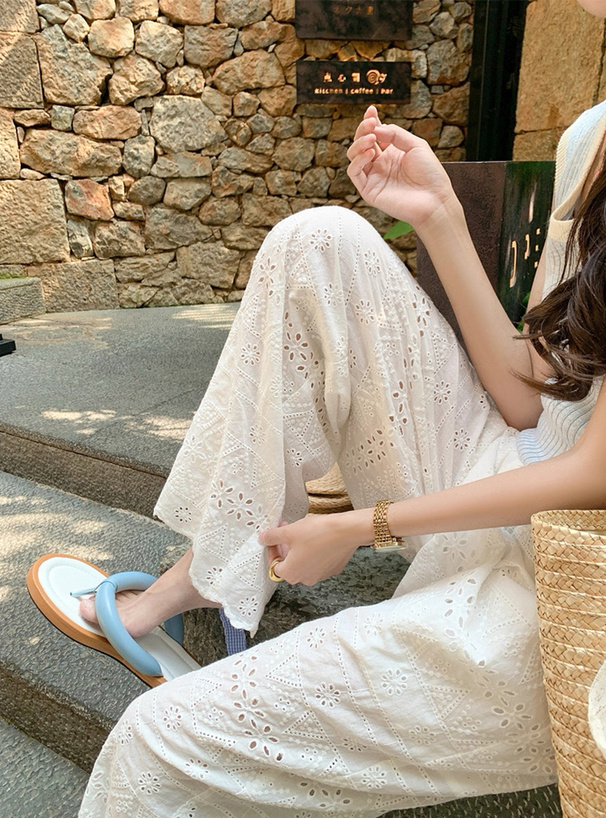 アイレットレースワイドパンツ