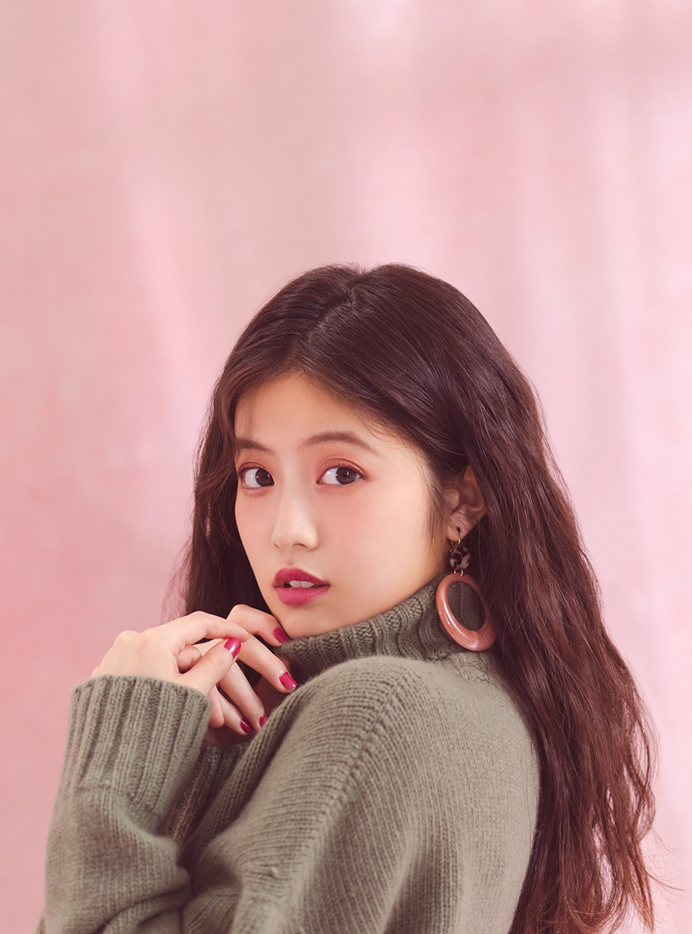 今田美桜 マーブルサークルピアス