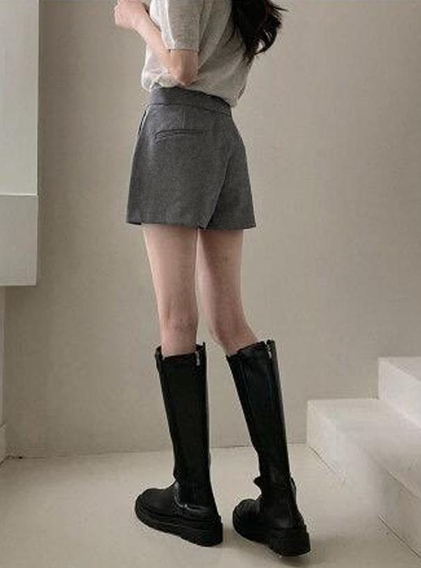 ハイウエストショートパンツ