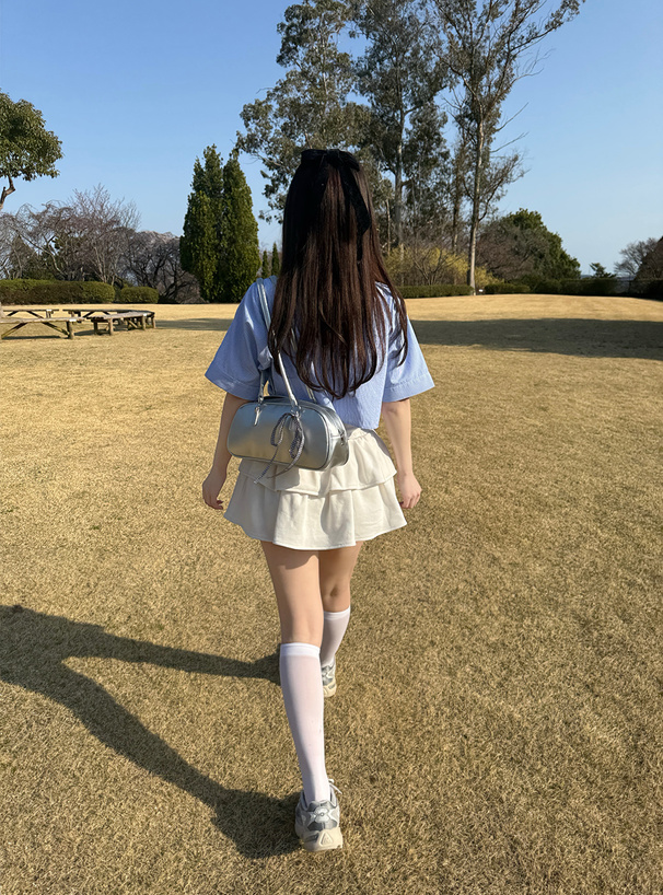 ストライプ柄クロップド丈ドロストシャツ