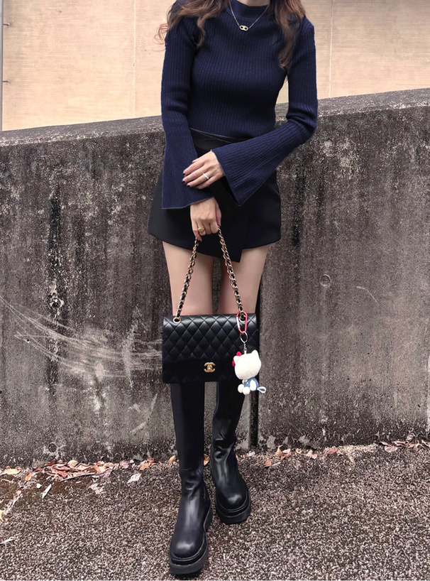 フレアスリーブリブニットトップス