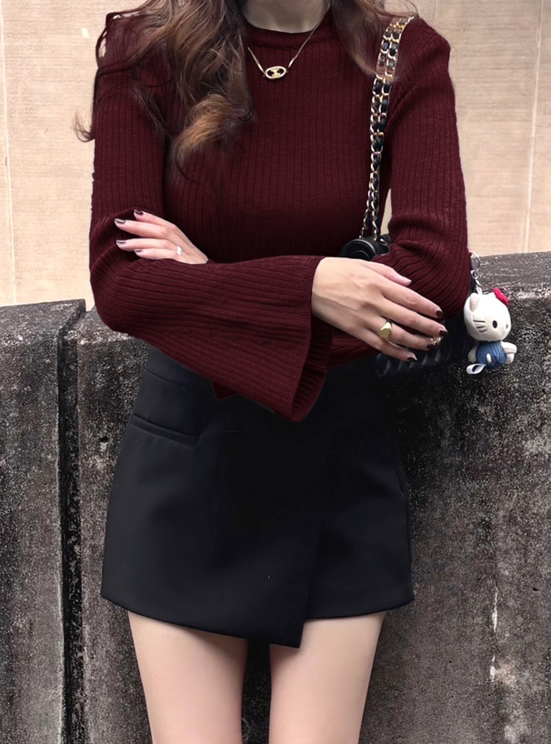 フレアスリーブリブニットトップス