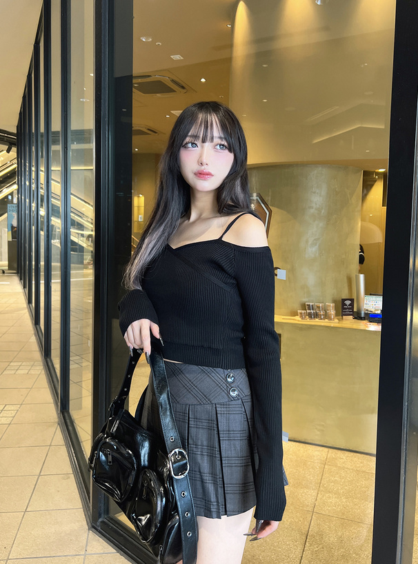 カシュクールオフショルダーリブニットトップス