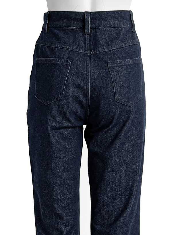 セミフレアデニムパンツ