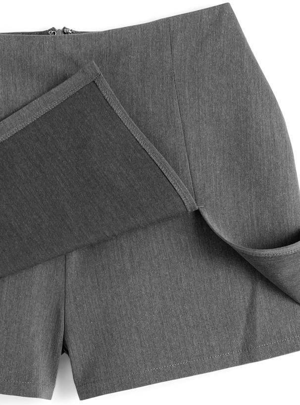 インパン付きスリットミニスカート