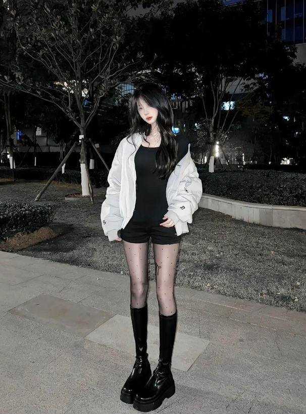 ハイウエストショートパンツ