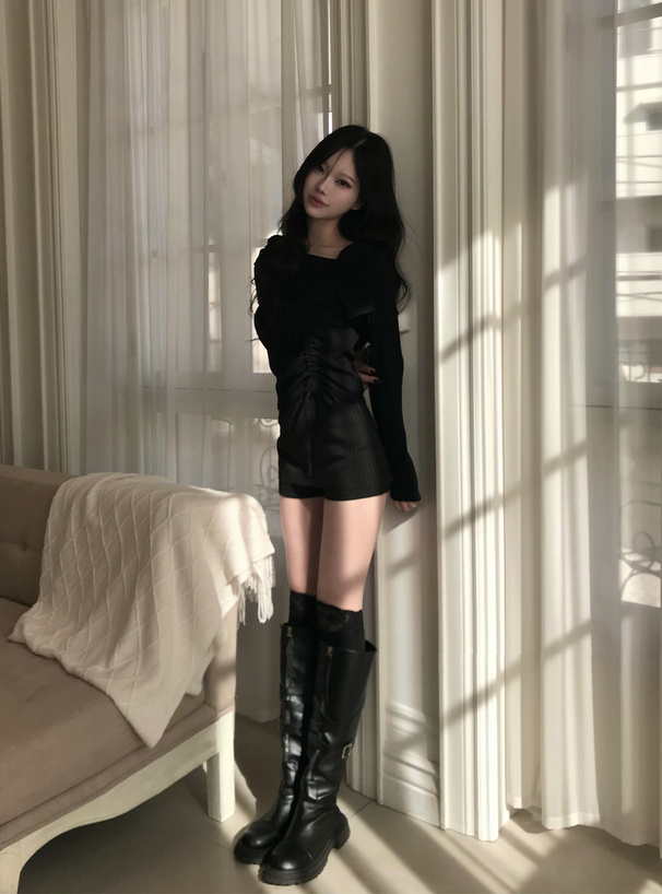 ハイウエストショートパンツ