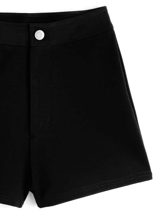 ハイウエストショートパンツ