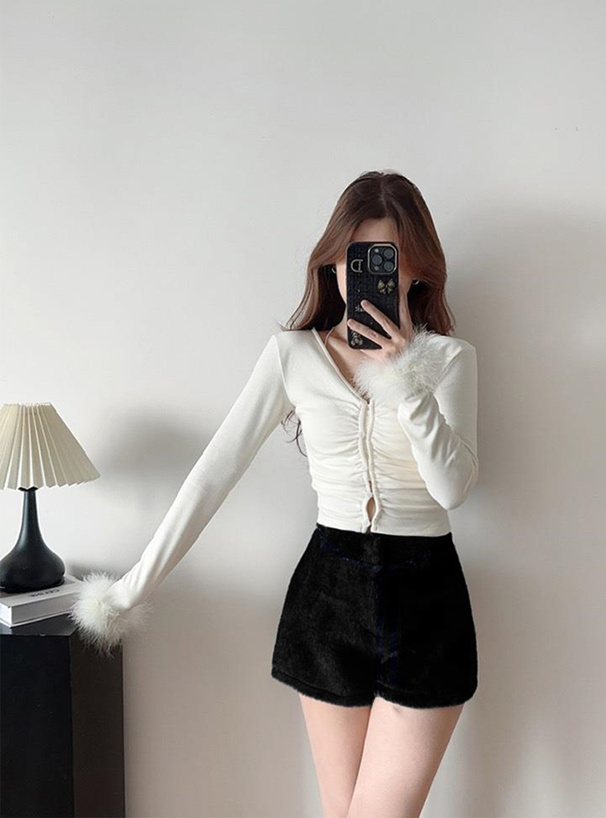 JENNIE mantra Tシャツ ショートパンツ 白 セットアップ JENNIE mantra Tシャツ ホワイト JENNIE mantra Tシャツ ショート