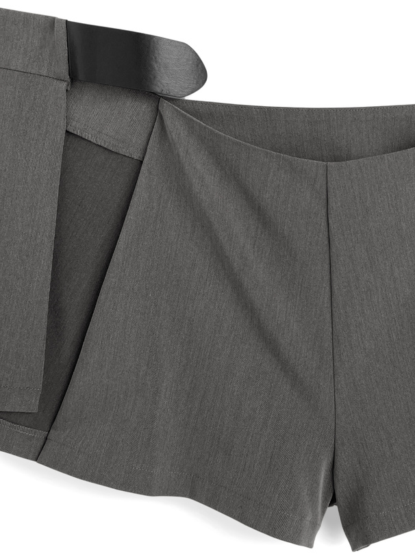 ベルトプリーツキュロット