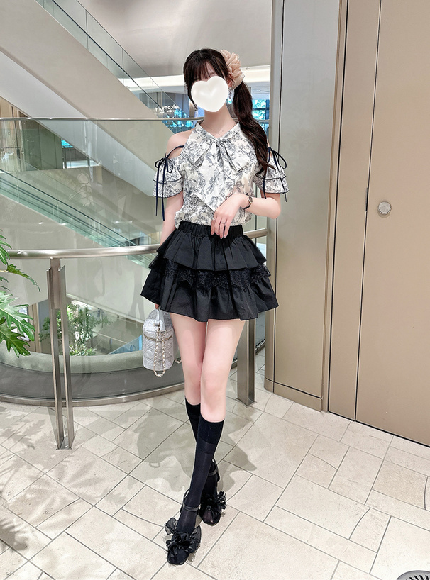 インパン裏地付きレースティアードミニスカート