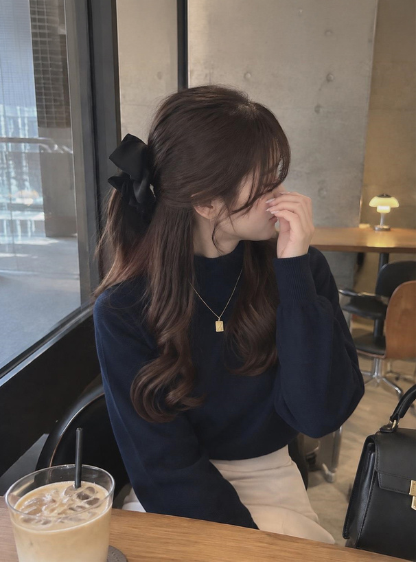 カシミヤタッチハイネックニットトップス