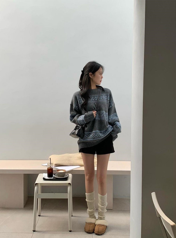 タックショートパンツ