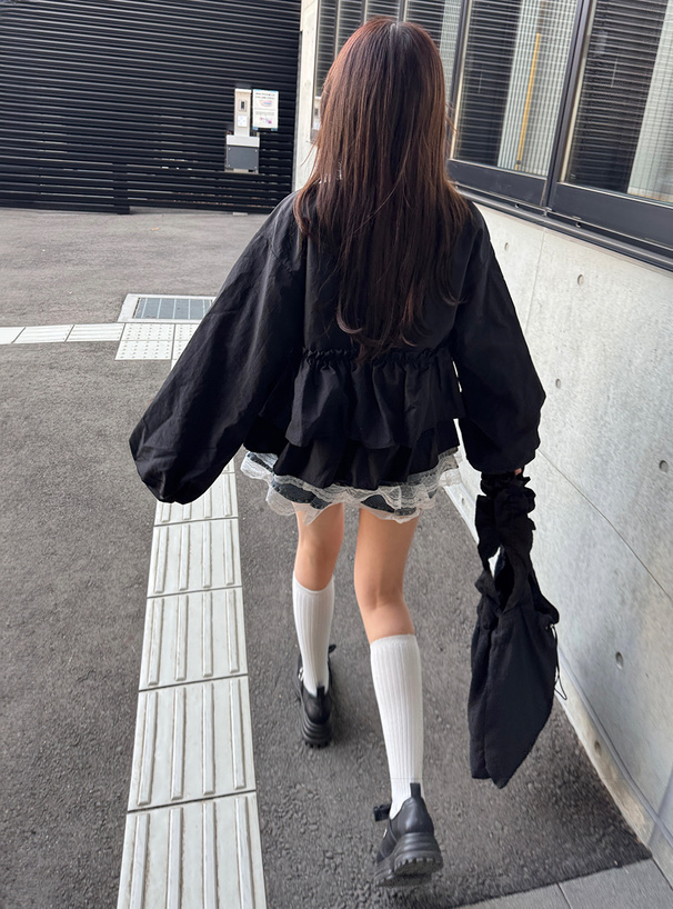 フリルティアードボリュームスリーブブルゾン