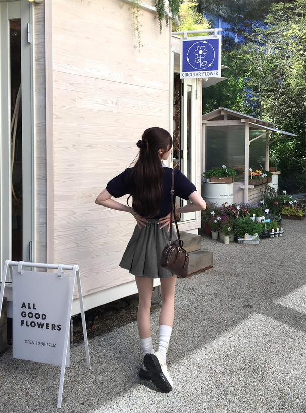 インパン裏地付きプリーツミニスカート