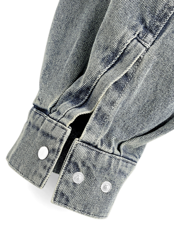 ショート丈デニムブルゾン