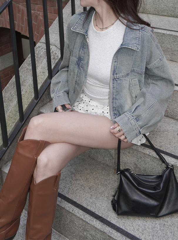 ショート丈デニムブルゾン