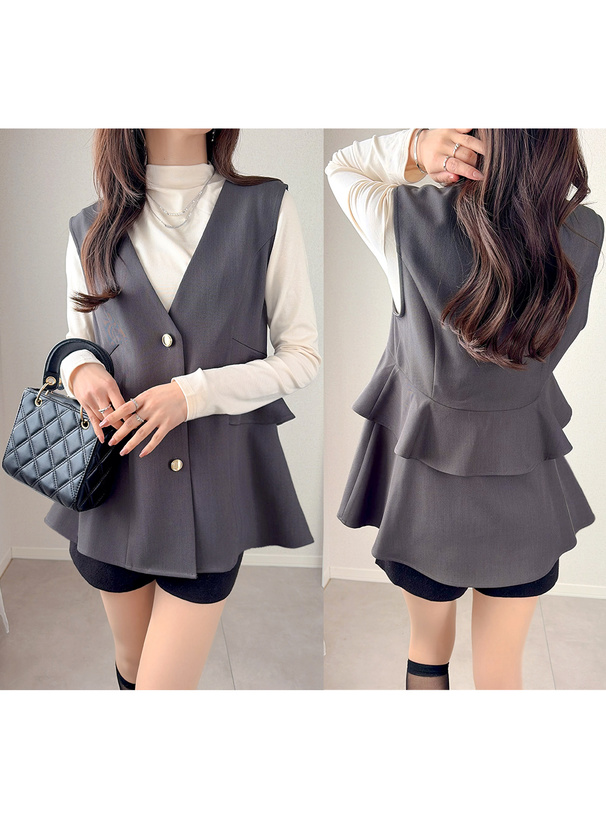 ゴールドボタンペプラムジレ