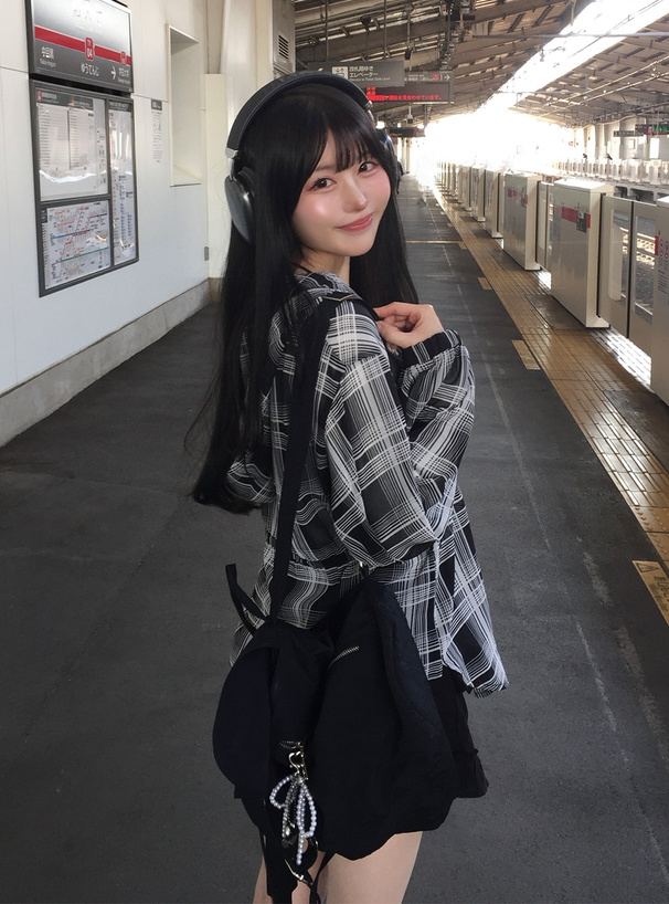 フード付きチェック柄シアーチュニック