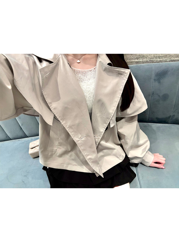 リボン付きショート丈トレンチコート