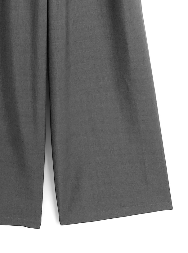 シャーリングフリルオールインワン