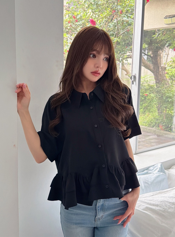 ウェーブフリルブラウス