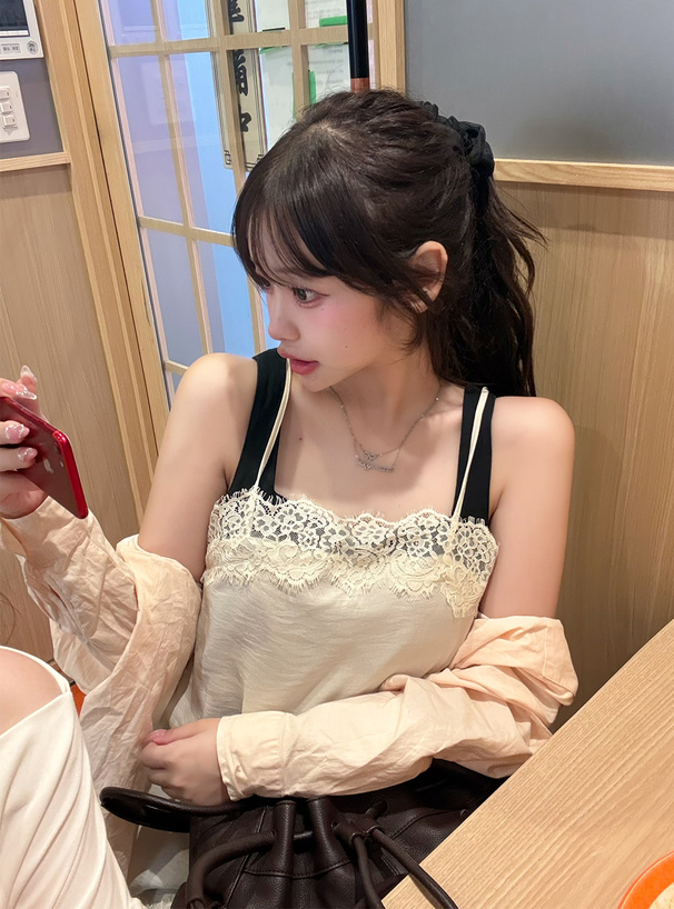 リネンライクレースキャミソール