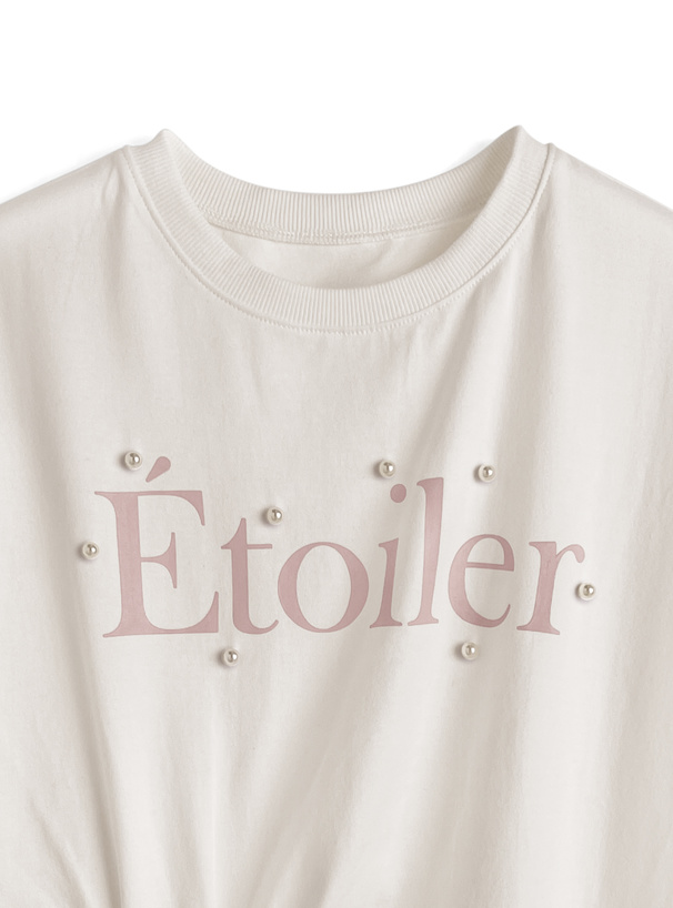 ロゴプリントパールタックスリットTシャツ