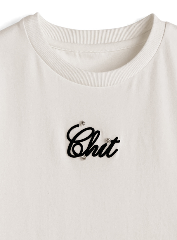 ビジュー立体刺繍ロゴTシャツ