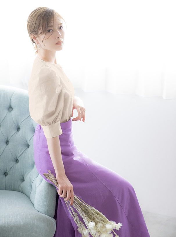 白石麻衣 ドレスシャツ風ブラウス