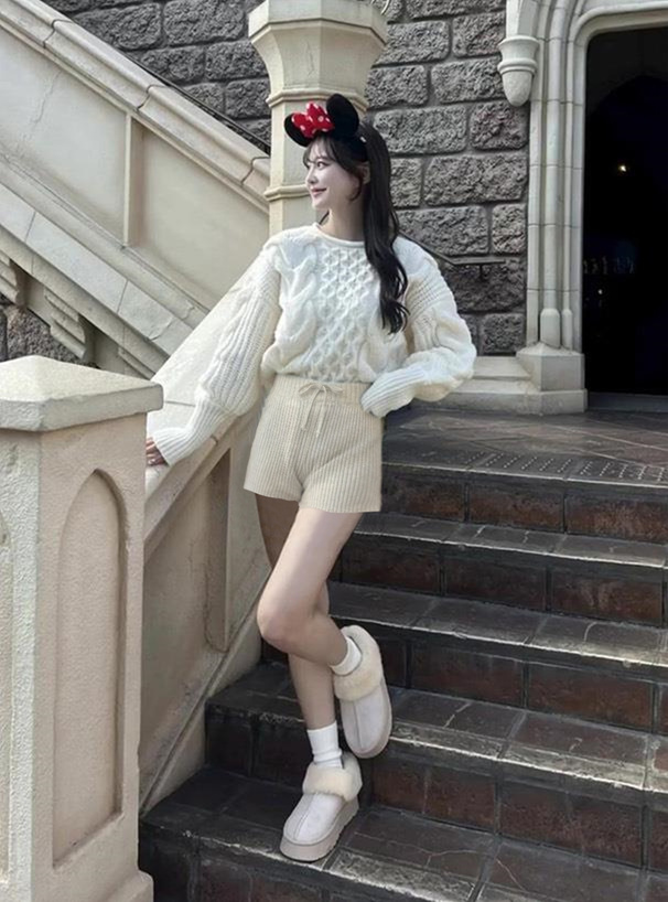 リブニットショートパンツ