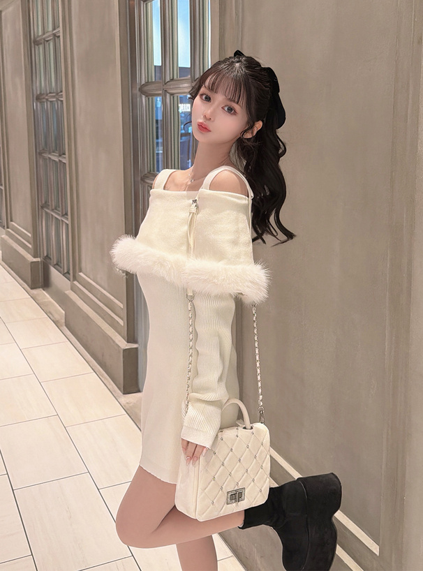 ファーオフショルダーニットミニワンピース[an1719] | レディース