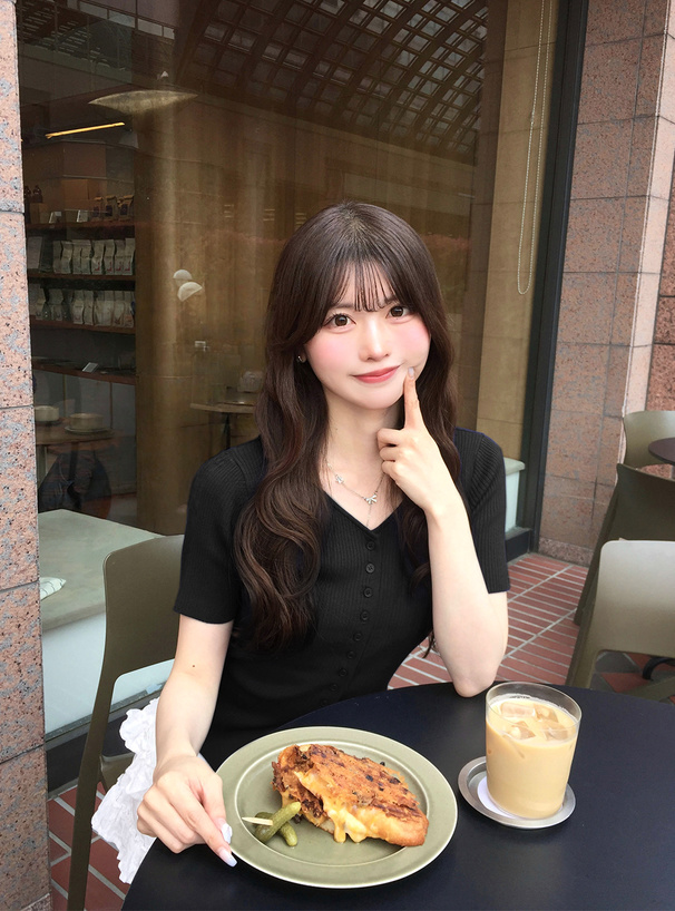 Vネックリブニットカーディガン