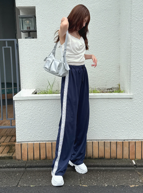 値下げしました！9,900円→8,000円 かぐれニットキャミソール WEB限定セール☆1490円→550円 外で着られるブラトップス OUT