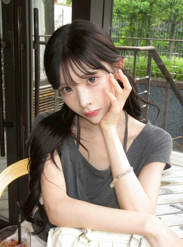 ホルターネックカシュクール半袖トップス