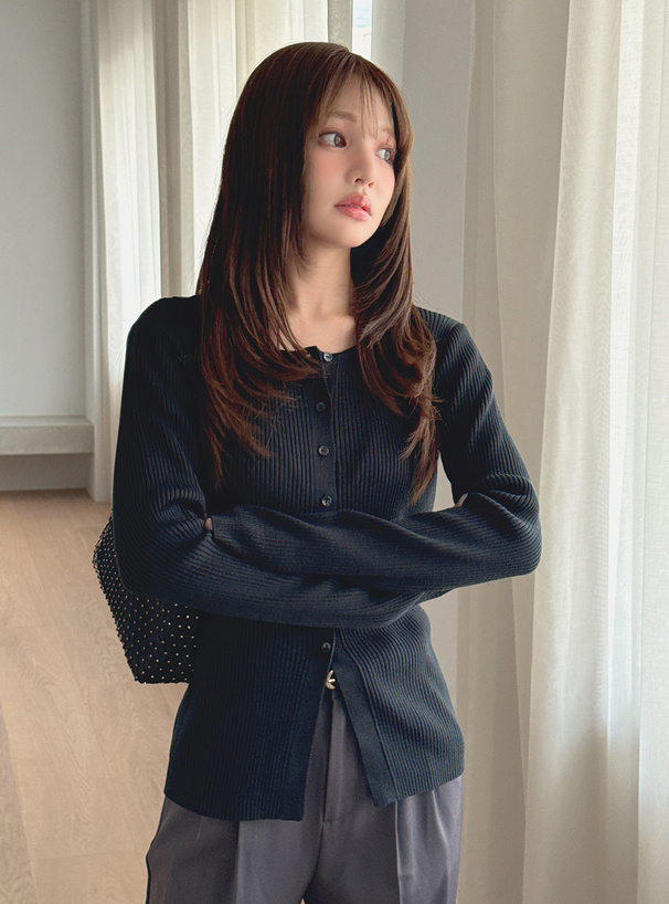 ラウンドネックリブニットカーディガン