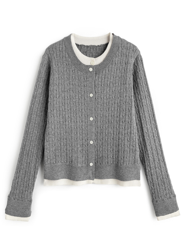 レイヤード風ケーブル編みニットカーディガン