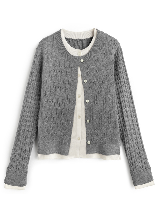 レイヤード風ケーブル編みニットカーディガン