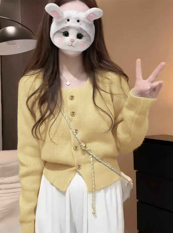 スクエアネックゴールドボタンリブニットカーディガン