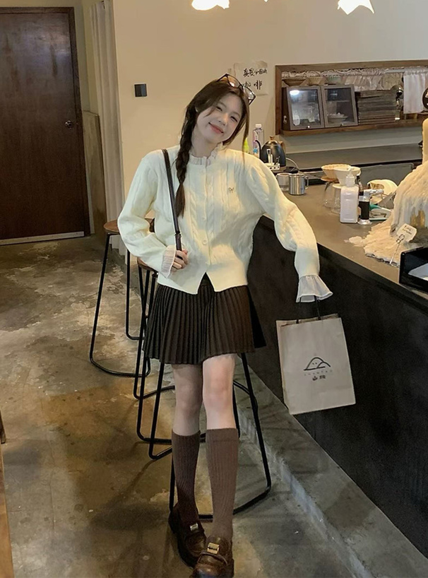 シアーフリルケーブル編みニットカーディガン