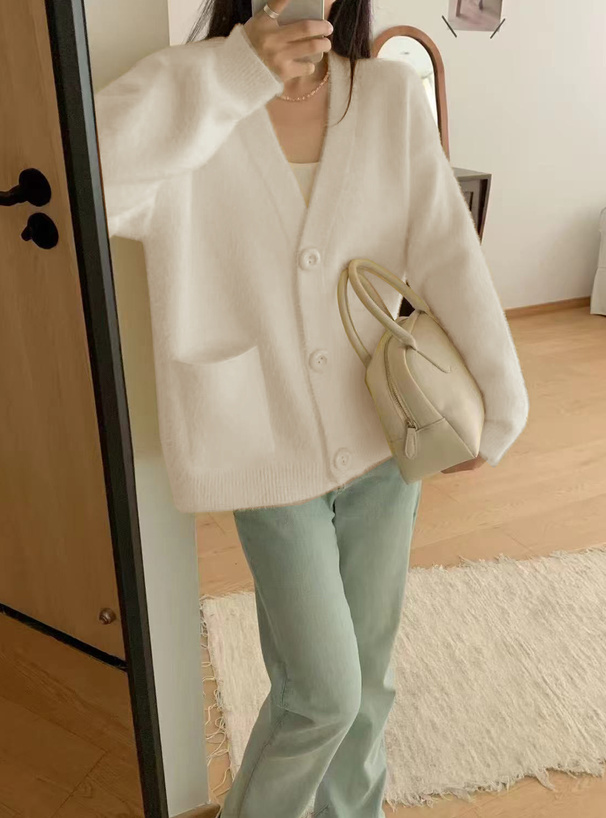 Vネックシャギーニットカーディガン