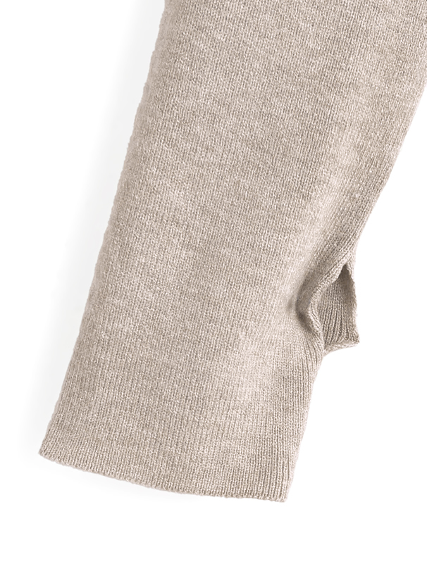 サムホール付きニットトップス